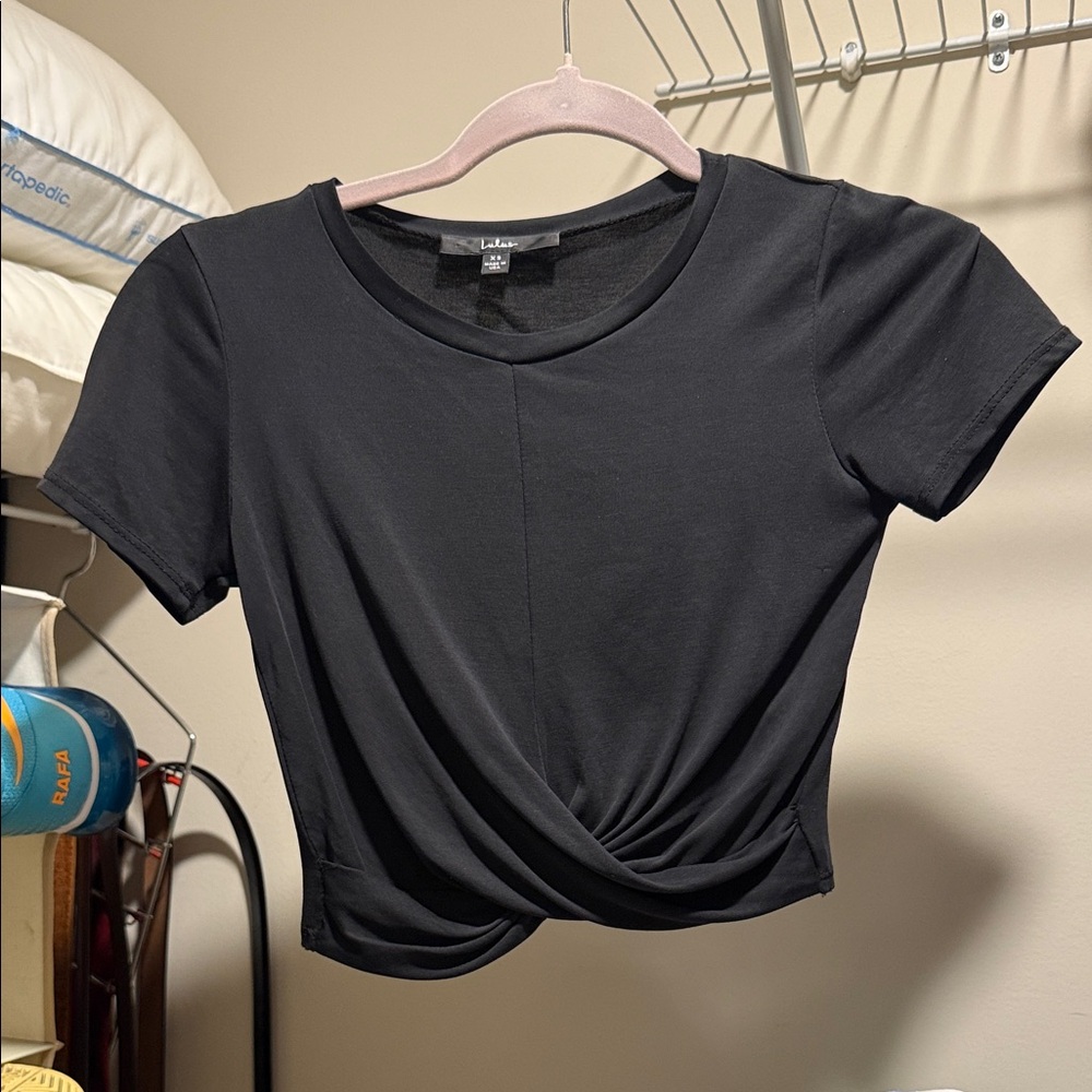Lulu's Charcoal Twist Front Tee